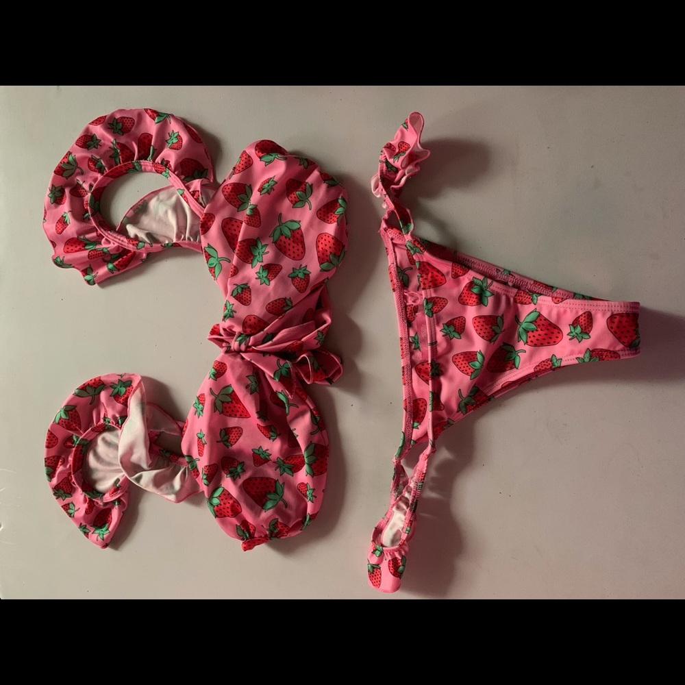 🍓 bikini